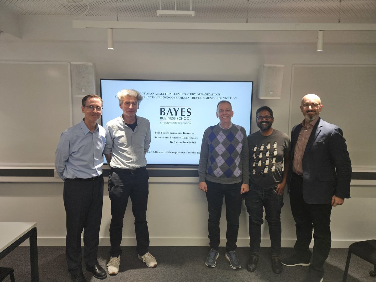 Congrats to @BayesBSchool Dr Gerasimos Kouvaras who successfully completed his #ExecutivePhD on a truly fascinating topic! 🙏Examiners Kevin Corley @ImperialBiz & @ProfAmitnigam chaired by Angela Ellis Paine @BayesCCE Supervisors Davide Ravasi @uclsom & I could not be prouder👏