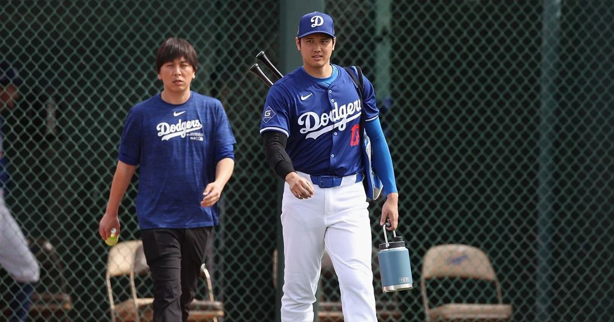 MLB Update
Former interpreter Ippei Mizuhara to admit guilt in Ohtani gambling scam, potentially facing decades behind bars.

buff.ly/3bVMqfH

#MLB #sportnews #sportsandodds #baseballbetting #betonsports #SquatchPicks