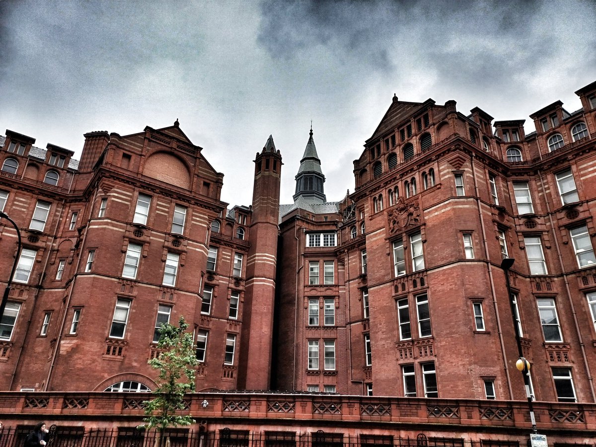 No, this isn't a haunted house. But it IS a building with an Agatha Christie connection. Many of her fans know she served as a nurse in Torquay during WWI. But in WW2 she returned to hospital work as a dispenser in the pharmacy here at University College Hospital in London.