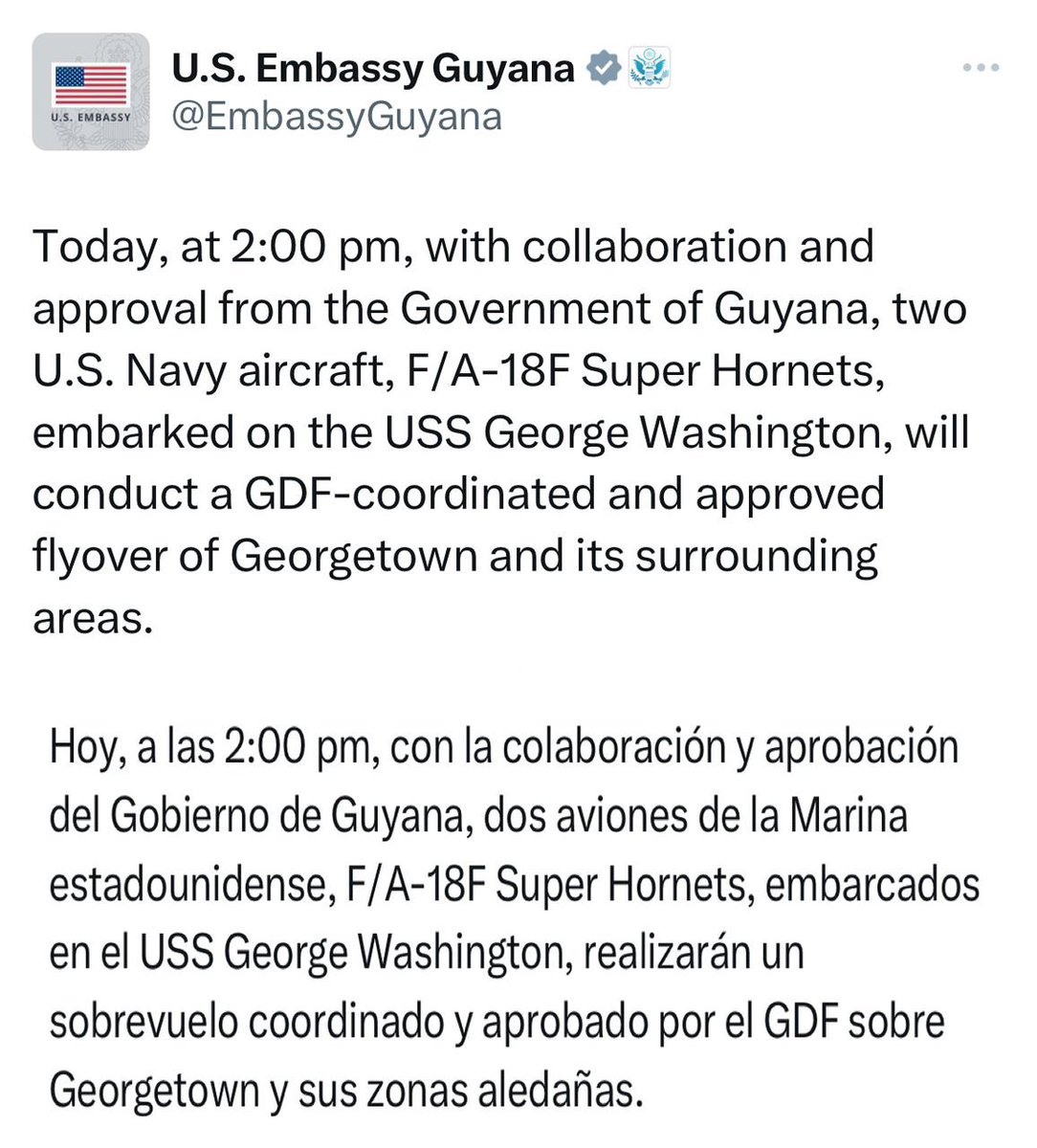 vladimirpadrino's tweet image. Ya advertíamos sobre la amenaza a la paz regional que representa la presencia del portaaviones USS George Washington en el Caribe. Ahora anuncian el despliegue de aviones F-18 para sobrevolar “Georgetown y sus alrededores”. La Fuerza Armada Nacional Bolivariana rechaza…