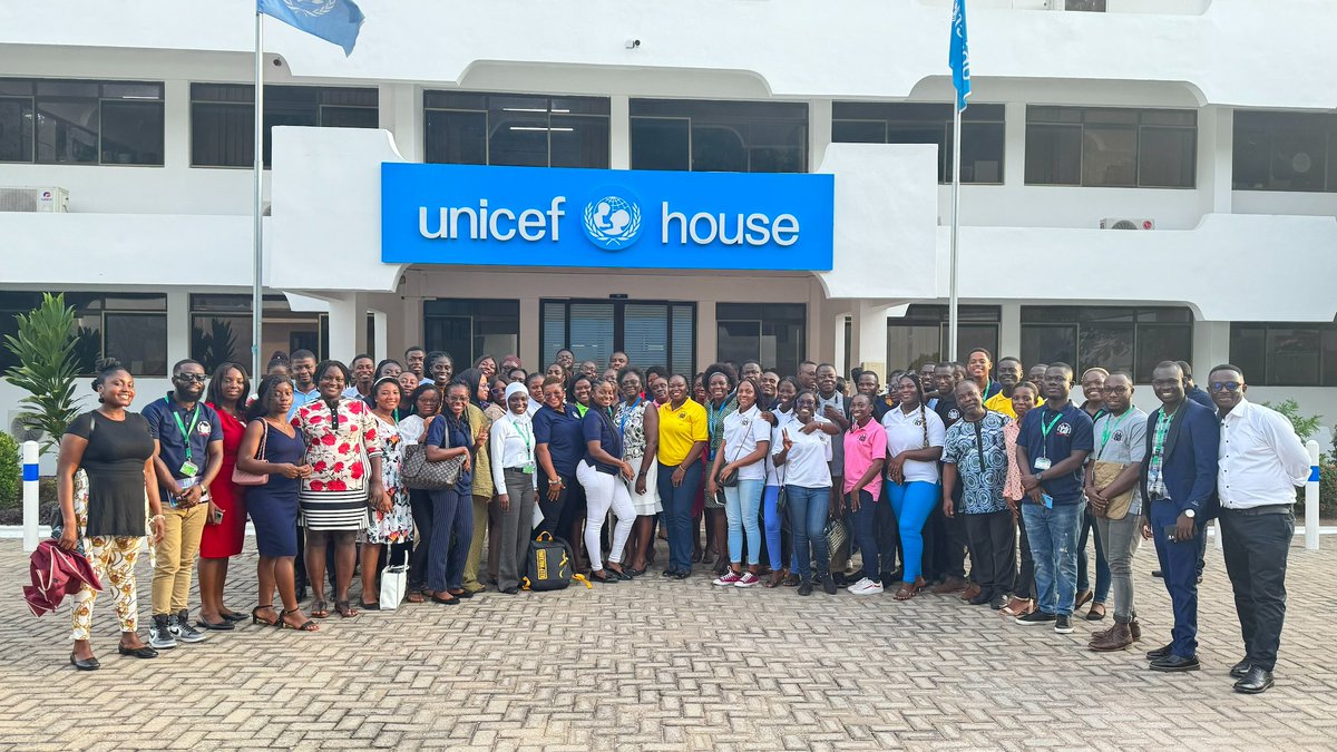 Excited to welcome 99 master's students from the School of Public Health, KNUST led by Dr Boadu to #UNICEFHouse!

It was amazing to see students eager to learn about the important work agencies & organizations like UNICEF do. Together, we're shaping the future of #PublicHealth!
