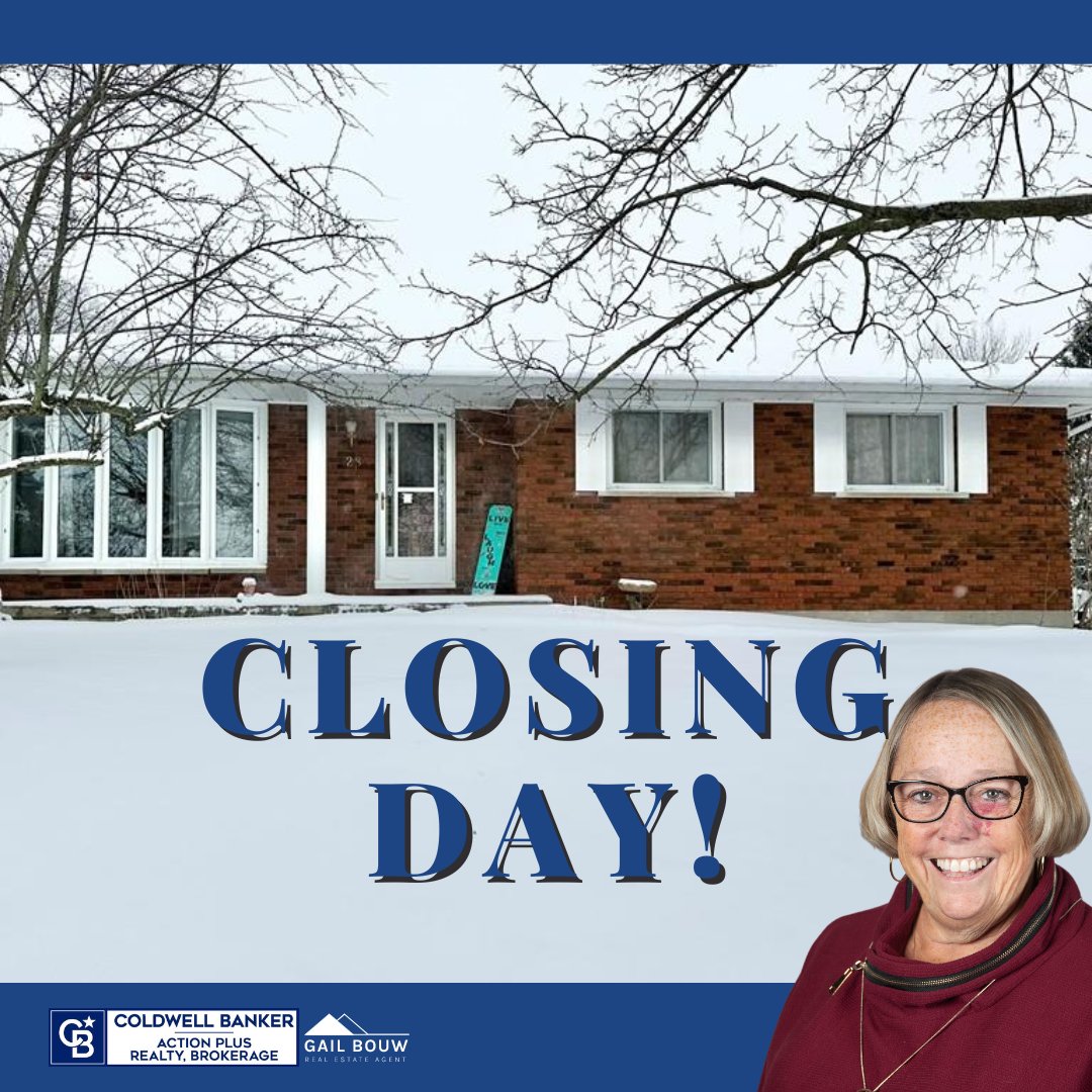 It's closing day! Congratulations to my clients on the successful sale of their home. 🎉 Wishing them all the best as they embark on their next chapter. Cheers to new beginnings! 🏡🔑 #closingday #homesweethome #newbeginnings #newhome #newjourney