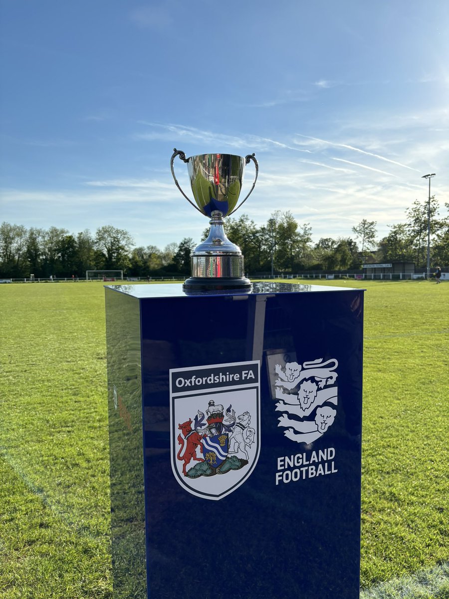 We’re at @kidlingtonfc_ for tonight’s Women’s Cup Final between @OfficialOUWFC and @OxCityFC!