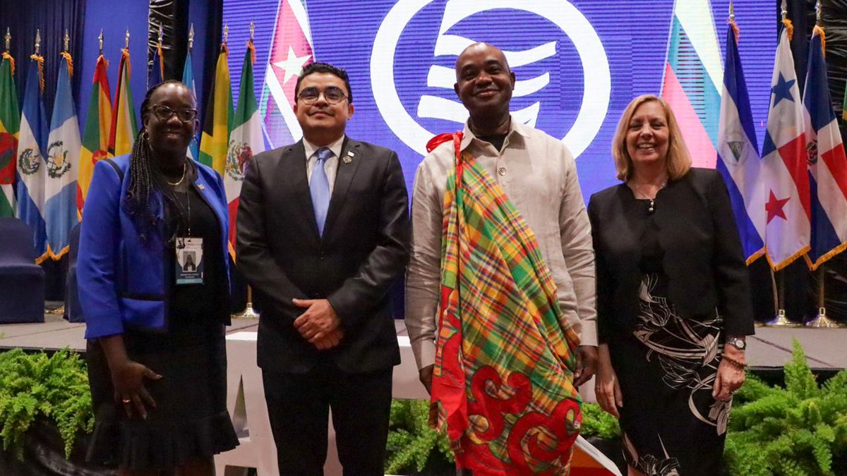 Con esto Colombia busca convertirse en un referente político, económico y cultural en la región Caribe y más allá, a través del fortaleciendo de la transformación productiva, el turismo sostenible, la mitigación climática y la mejora de la conectividad, entre otros.