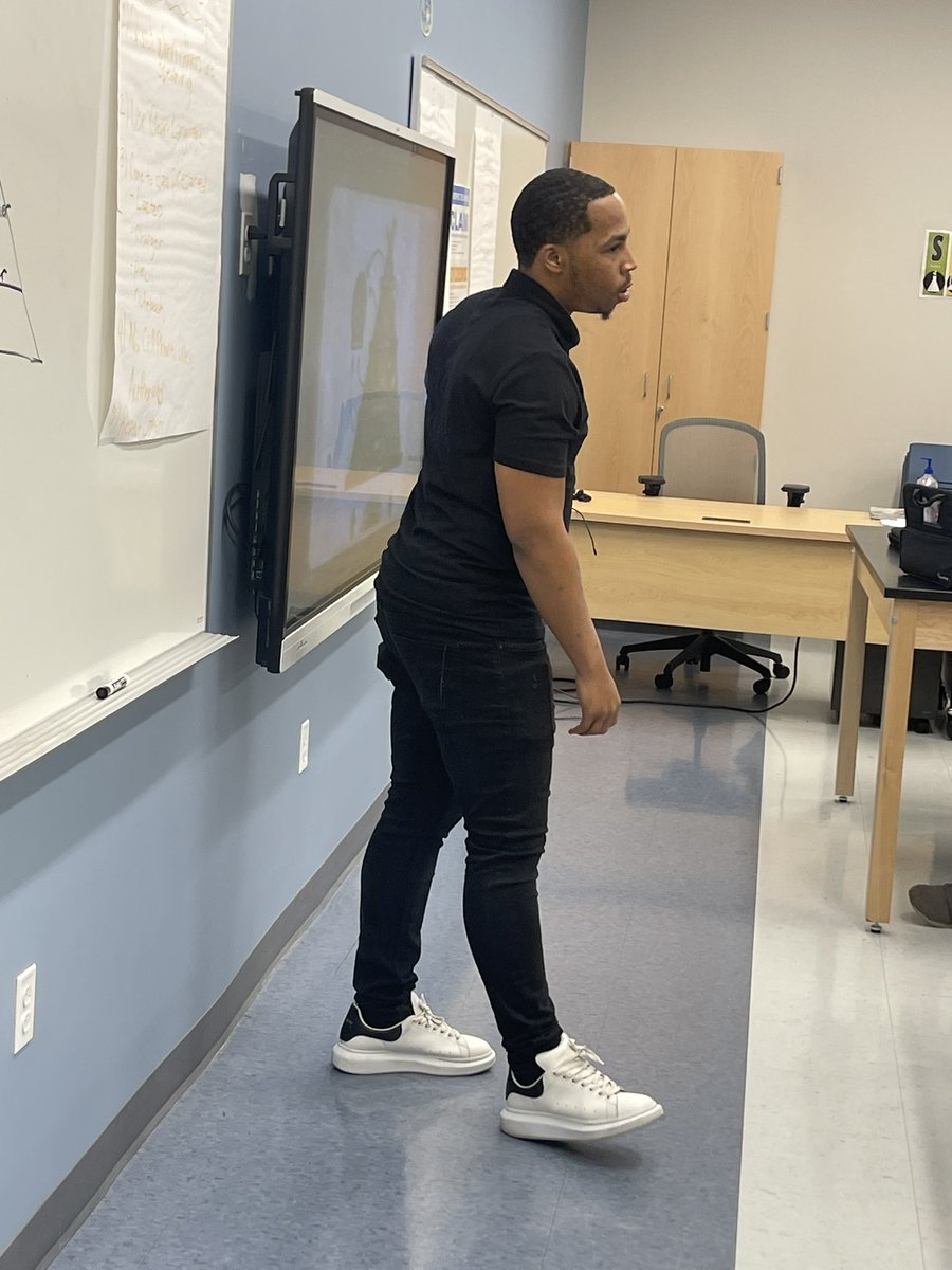 HMS_PGCPS's tweet image. Shout out to some of the best at HMS!  Happy Teacher Appreciation Week!  If you haven’t done so already, thank a teacher!  @bkbornjabredap