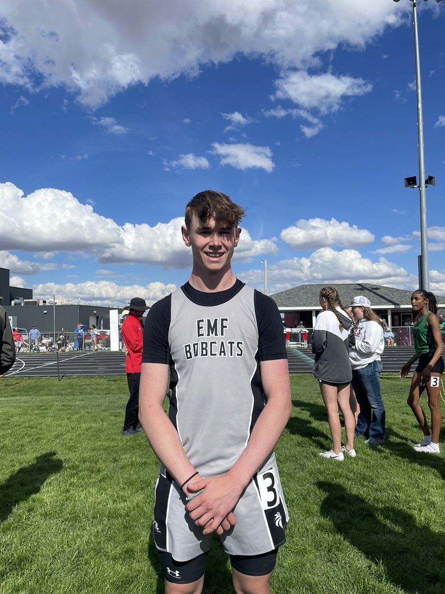 Christian takes second in the 300 hurdles to punch his ticket to Burke! #emfbobcats