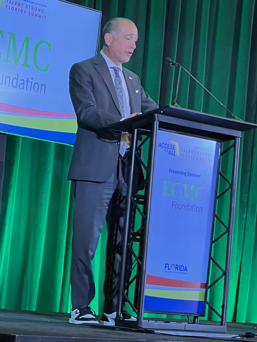 FLConsortium's tweet image. "A dollar has never been wasted when it is invested in a child’s education." Paul J. Luna, Presidnt and CEO, @HeliosEdFnd. A fantastic and inspiring discussion on the value of higher education from our great partner Paul Luna at @FLCollegeAccess #FCAN2024 #TalentStrongFL