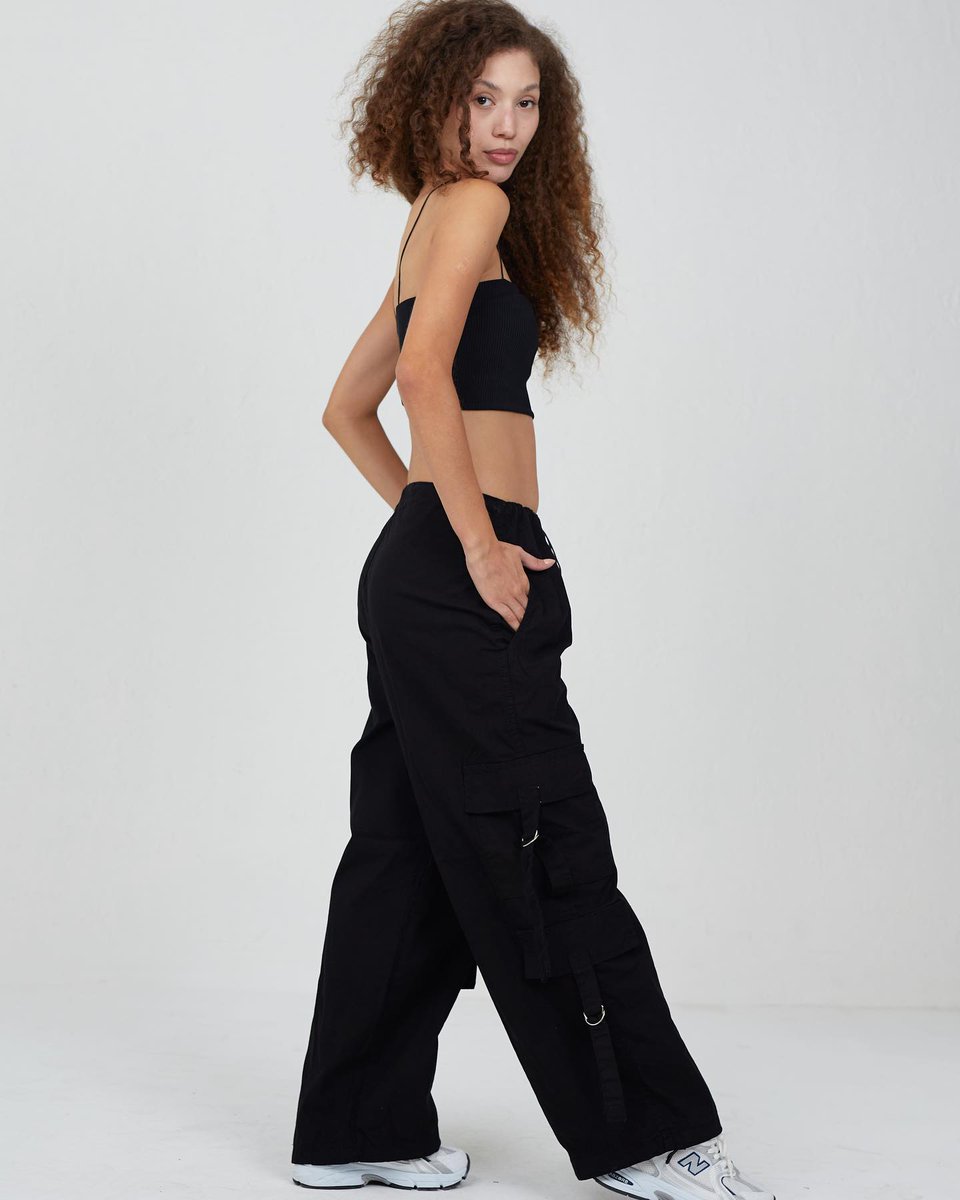 🆕️ تشكيلة جديدة | Cargo Gabardine Pants.
السعر: 145 دينار
المقاسات S,M,L
متوفر خدمة أدفع لي، موبي كاش، يسر باي، مصرفي باي
ومتوفر الدفع عن طريق البطاقات المصرفية المحلية 💳

العنوان/بنغازي، فنيسيا شارع عبدالصمد قبل براند اوتليت.
يوجد لدينا توصيل لجميع مدن ليبيا 🚚