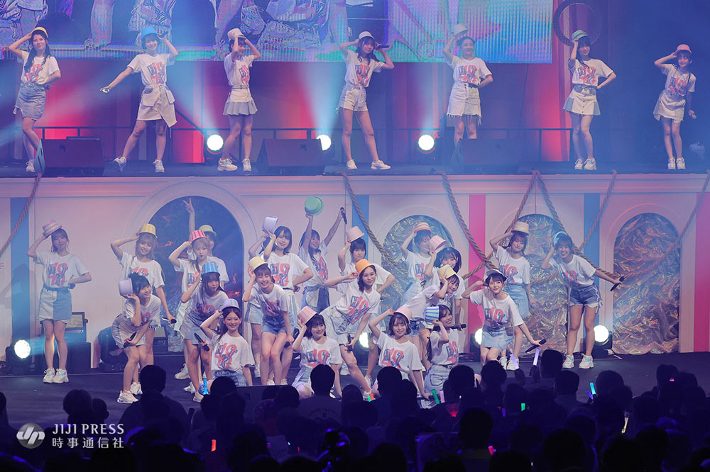 「HKT48 春のコンサート2024～ホップ・ステップ・ジャンプ～」東京公演・夜の部でパフォーマンスをするメンバーの皆さんです。 #HKT48 #HKT春コン2024 #HKT48春コン2024