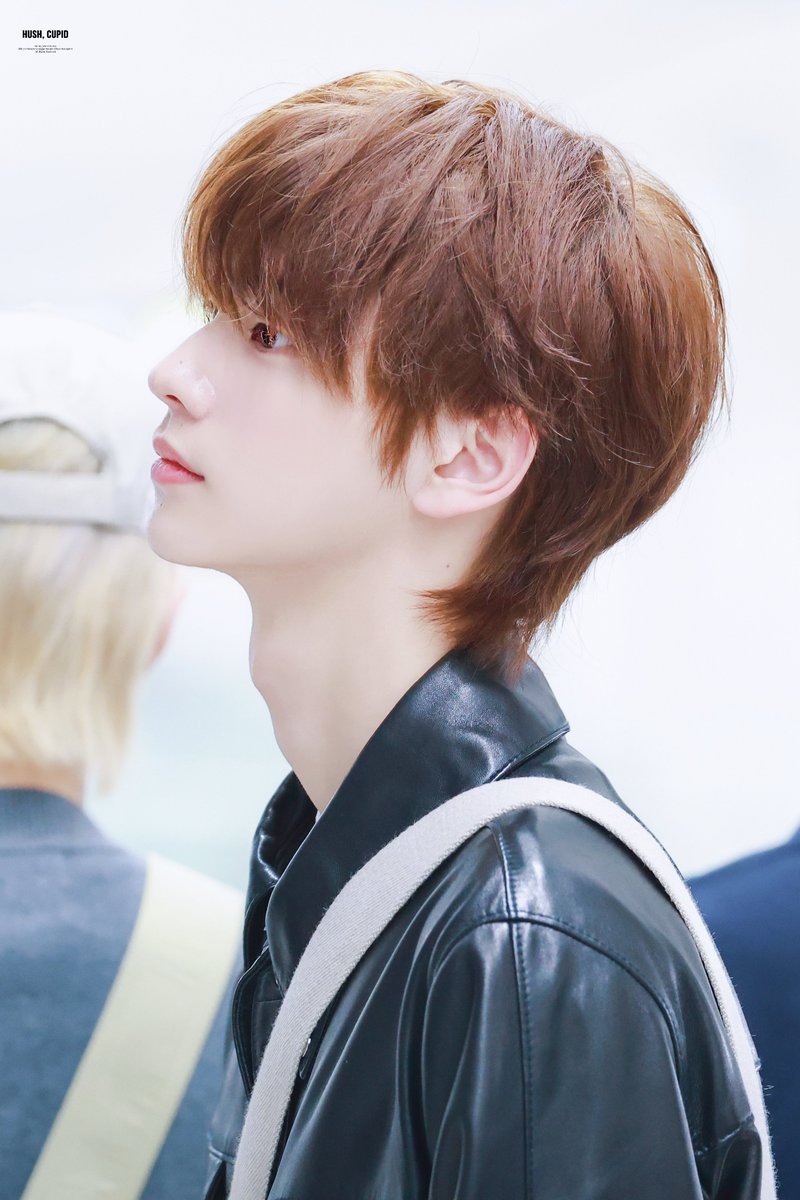 cupid_tws's tweet photo. 240509 HQ

😘🤎

#TWS #투어스 #신유 #SHINYU https://t.co/veyUaxhWzX