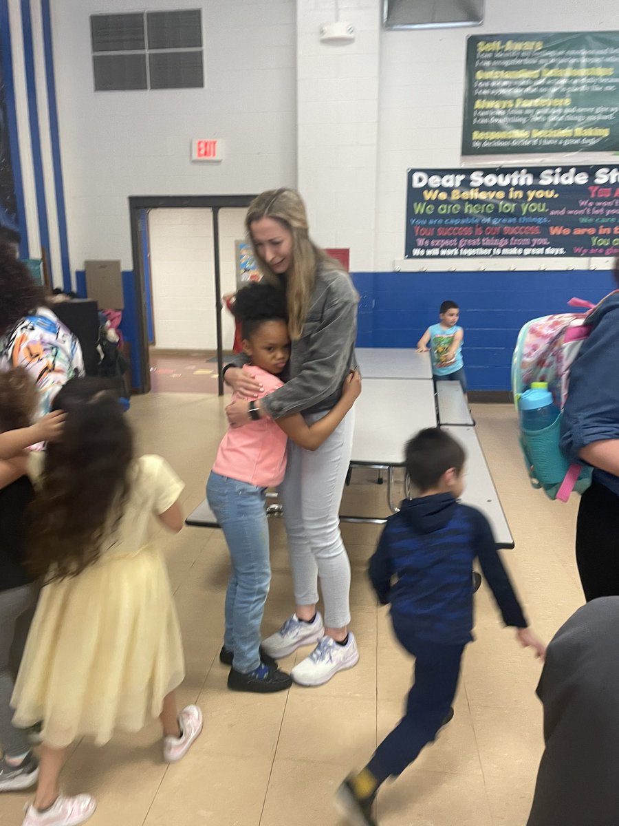 BCHS WORLDLANG tweet media