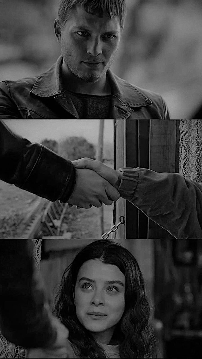 nazaranby's tweet photo. gitmesek? 
ne yapmasak? 
hazır kaçmışım… azıcık daha kalsak✨
Ama sen bizi terk ediyorsun Ateş Kuşları 🕊️

#AteşKuşlari 
#Sonkezateskuslari
#ateskuslarifinal
#GülBar #LarBar https://t.co/Zz7bciHKl6