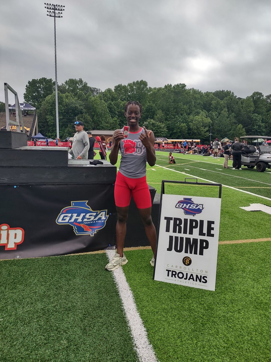 Congrats to Devon Williams for finishing 2nd in the State for the Triple Jump!!! @Banneker_HS @PrincipalGolden @3debanneker