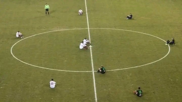 oltsport_'s tweet photo. 🔥 Bayer Leverkusen and Real Madrid waiting for the 88th minute so they can start their UEFA Super Cup match.

#BayerLeverkusenRoma ||| #BayerLeverkusen 
#RealMadridBayern || #RMABAY https://t.co/Vam22TUbLj