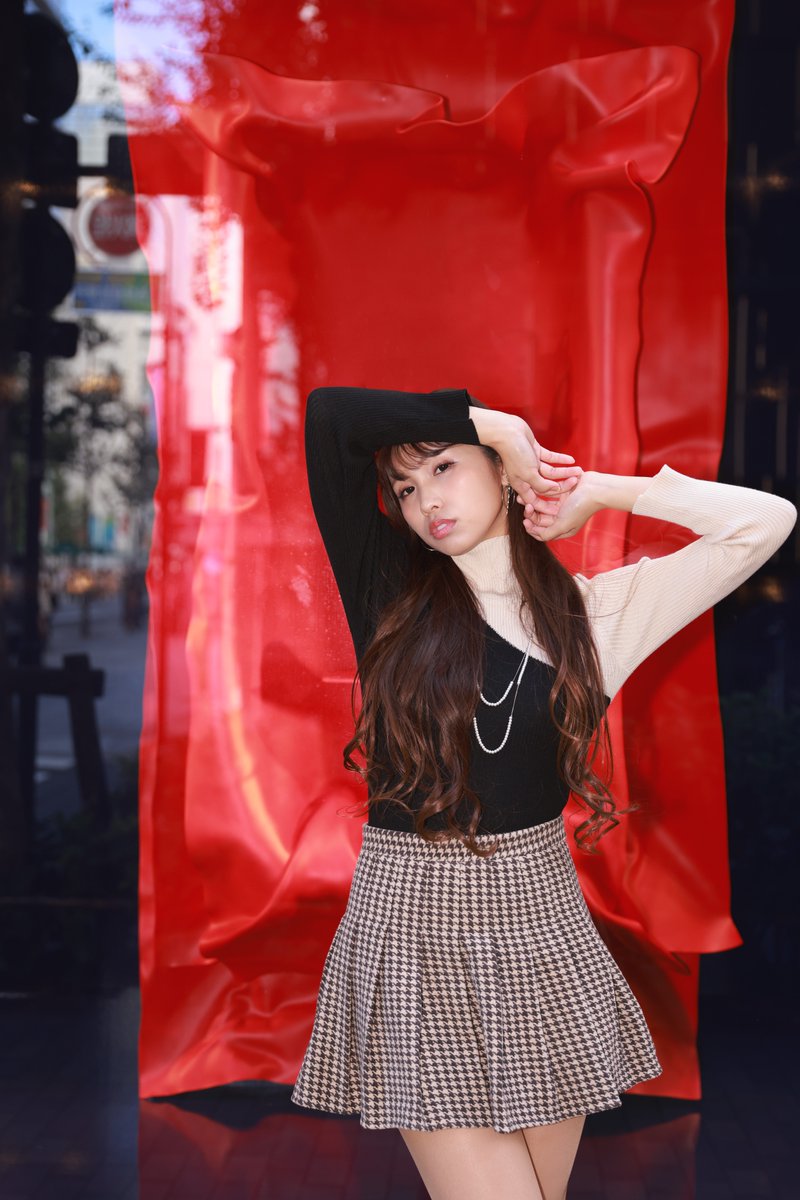 SunshineGirl
GINZA×LUNA

model：LUNAさん @r8r1r1r
EF24-70mm f2.8L II USM／eosR5／EL-1
#LUNA #LUNATOPIA #銀座 #街 #ニット #ミニスカート #千鳥格子 #原風景 #ポートレート #photo #fashion #art #portrait #girl #cute #pretty #beauty #slender #art #ginza #tokyo #Japan