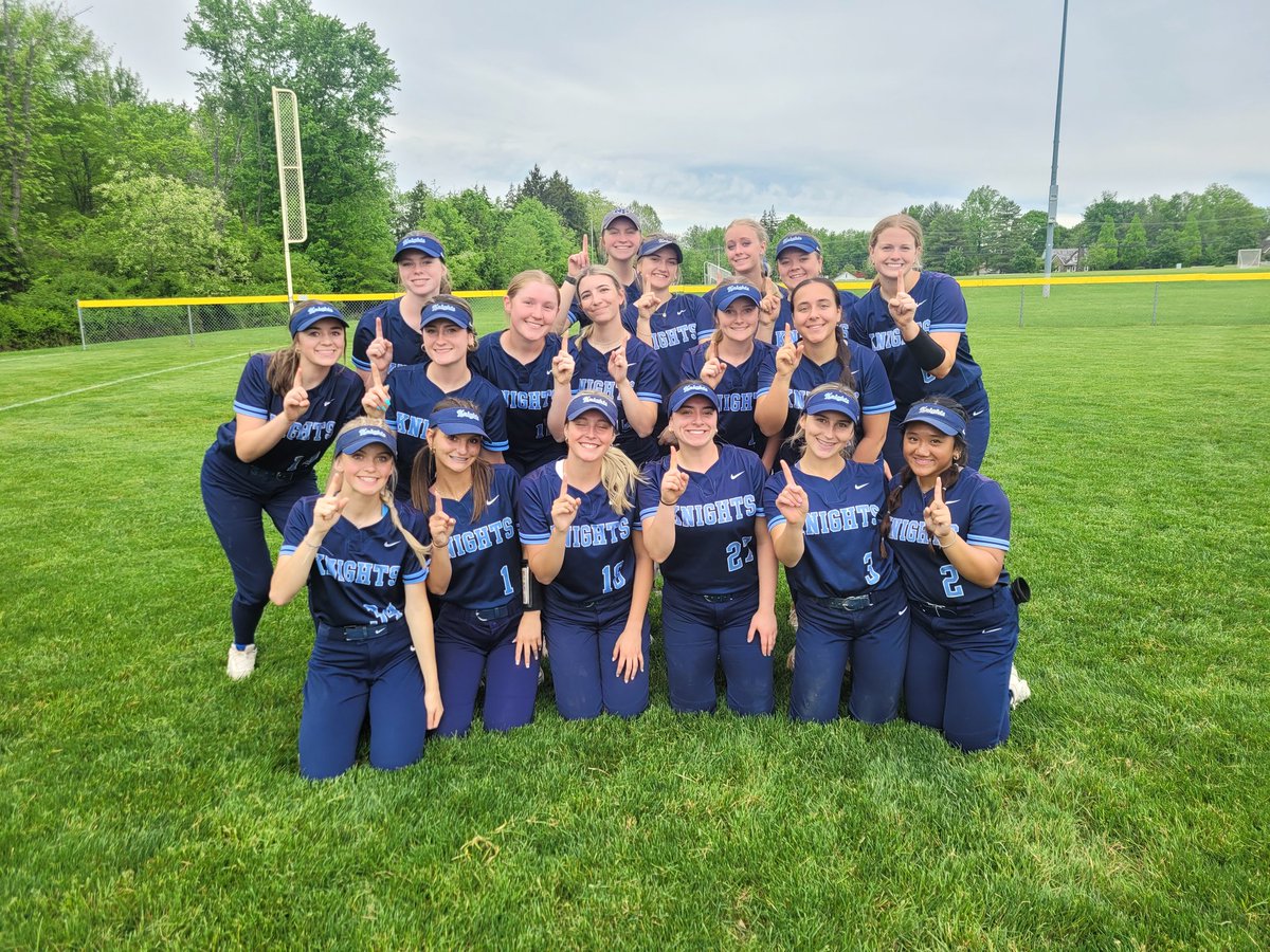 NPsoftball Team24 2024 Colonial Division Champs Casey Sokol Grand Slam HR Gianna Cimino 3 run Double Bella Nunn 14 Strike Outs and her 200th Strike Out for the Season Captains doing their job. #RunitBack
