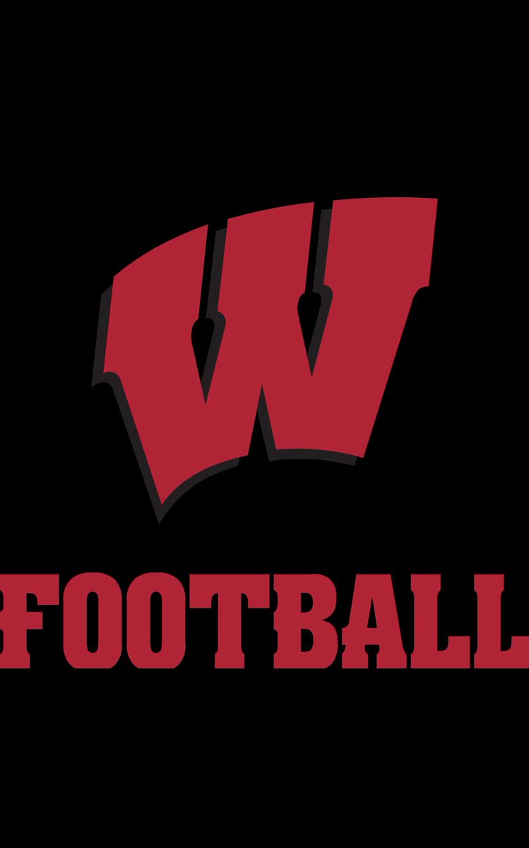 Arrow Football welcomed @CoachPhilLongo from @BadgerFootball to our facilities this morning. Coach Longo dropped in today to talk with @nbernie26 and watch him throw. Thank you for the visit, Coach. #HardWorkPaysOff #GoArrows