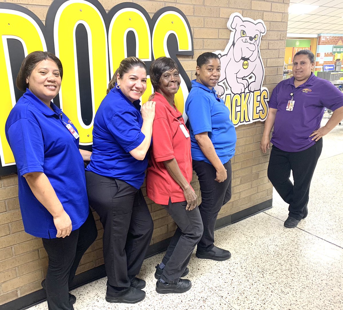 JENNIFER WOODS tweet media