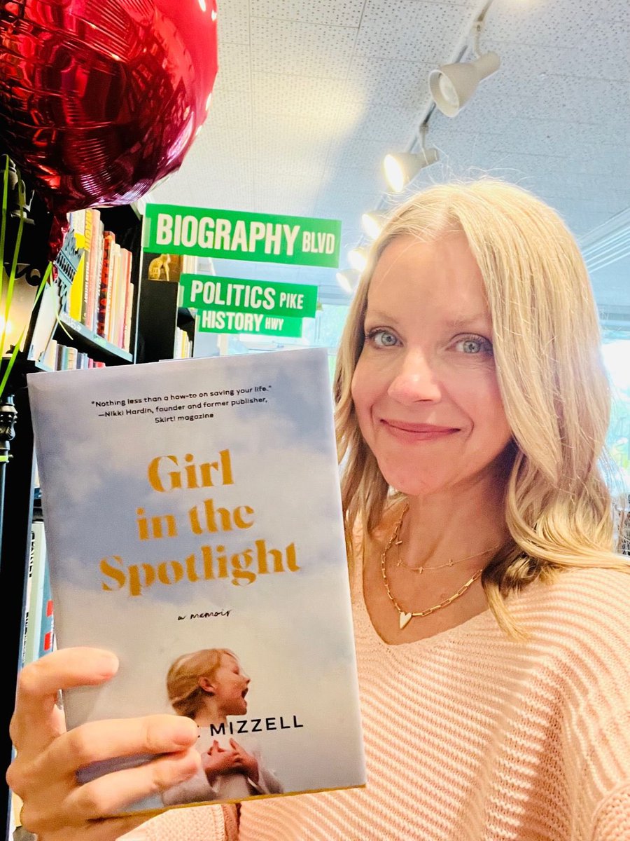 Local Charleston Author Angie Mizzell publishes 'Girl in the Spotlight' - Learn more about this 'heartfelt and hopeful story' - Charleston Daily - bit.ly/3wkSlWq

#Writing #Charleston #CharlestonSpotlight #aroundcharleston  #AngieMizzell