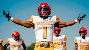 After a great conversation with Coach Patterson I am blessed to receive a offer from @SkegeeFootball With God anything is possible ✍🏿 @CamdenRecruits @COACH217ROLAND @Coachd_513 @Coach_james3 @LUmm55 @JMThompson12 @jeremevendette