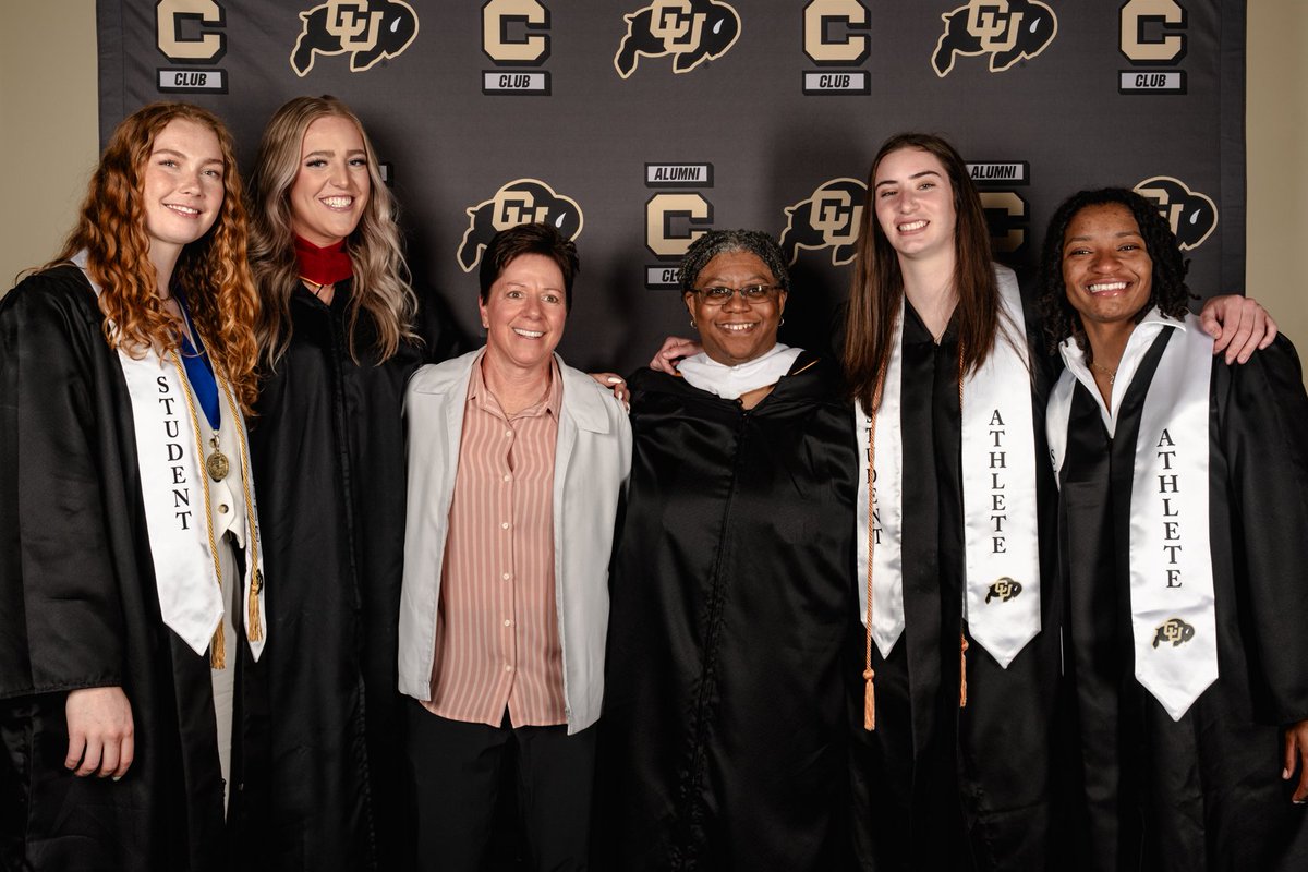 This group 💛🖤 #ForeverBuffs 🦬