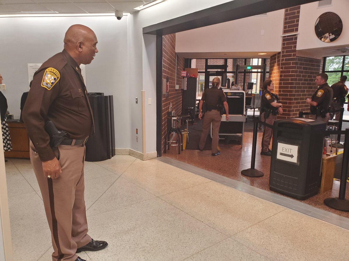 Cher Muzyk tweet media