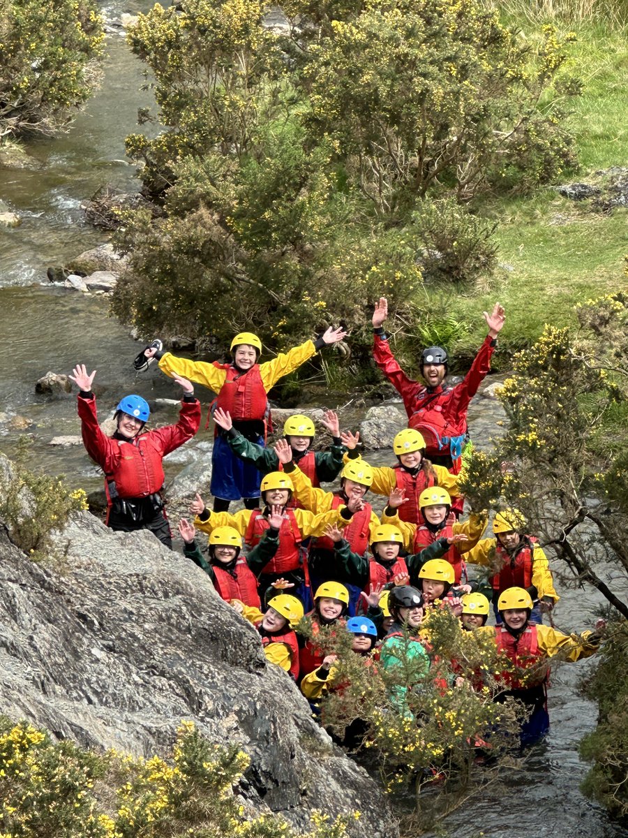 Day 3 at Newlands for our Junior 6 classes. What a day in the lakes! Alumni: do you remember when you visited Newlands? ⛰️ 🌊#J6Newlands2024