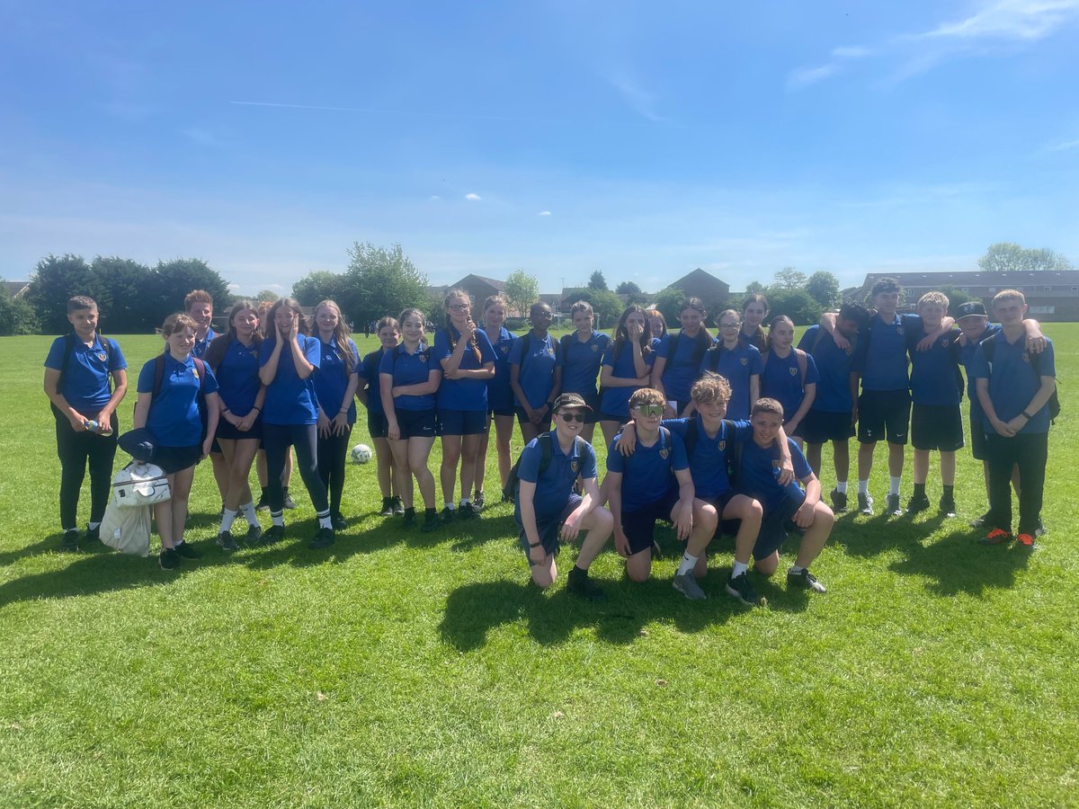 A big thank you to @CastleNewnham for hosting our Yr 3/4 multi-sport festival today. Over 480 pupils from 16 schools participated. Well done to the @CN_PE Sports Leaders who delivered the activities brilliantly; ensuring everyone had fun & developed their skills. Thank you 👍🏼😀
