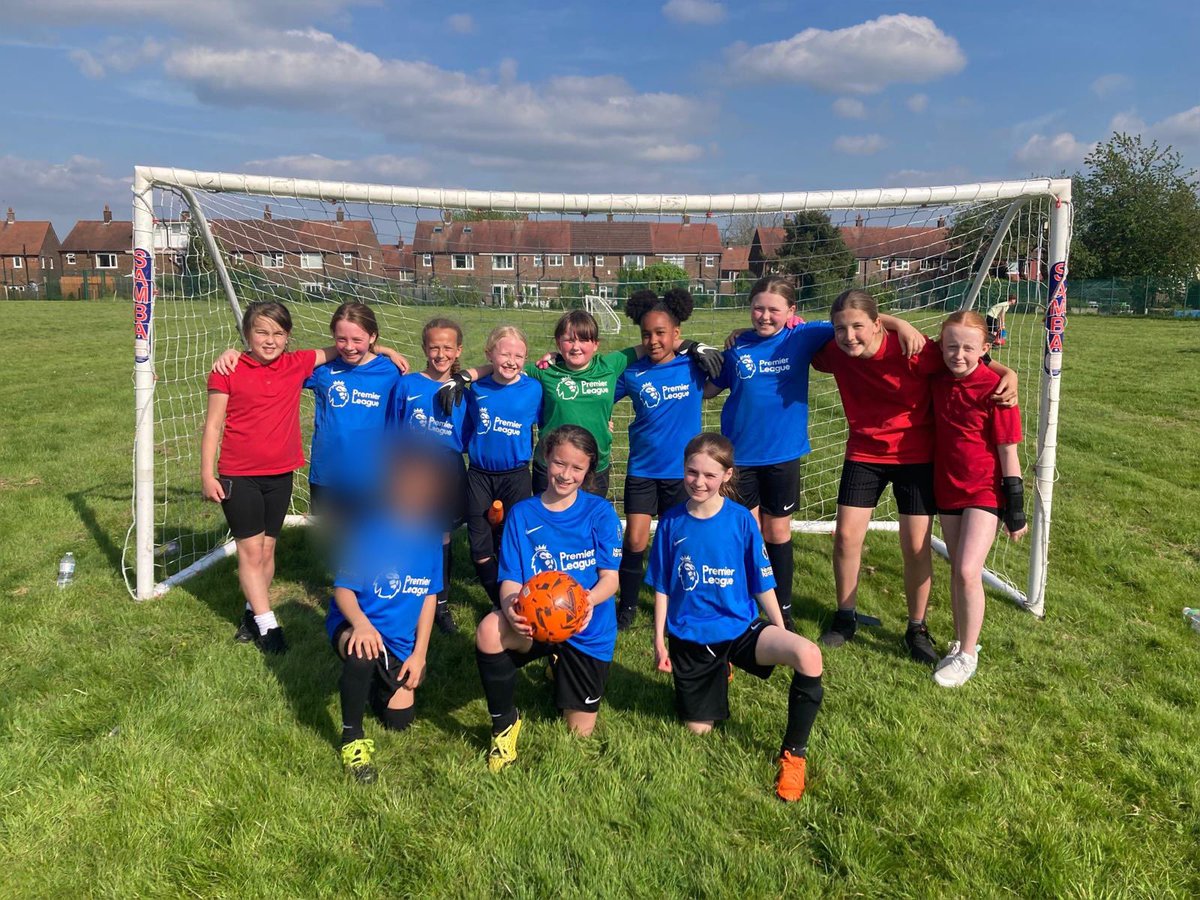 Our Lionesses are unstoppable at the moment! The Year 4/5 girls’ football team, coached and managed by our wonderful Year 6 girls, won 3-1 in the first round of the cup after a fantastic game of football at St John Fisher 😃#letgirlsplay