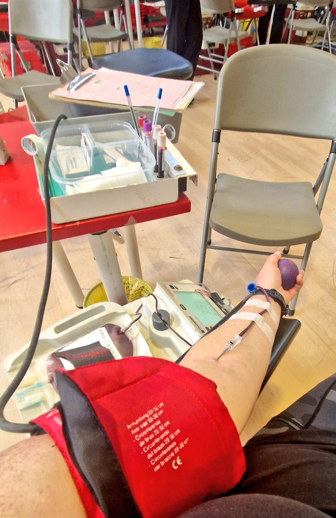 Thursdays are for saving lives🩸🩸🩸 giveblood.ie