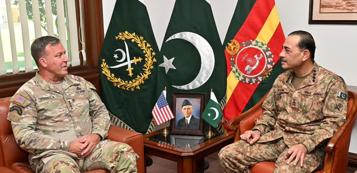 US CENTCOM Commander General Michael Erik Kurilla praised Pakistan Army's achievements in combating terrorism and its ongoing endeavours to promote peace and stability in the region. 

#USA #Pakistan #ARMY #Peace #stability #newsglobe