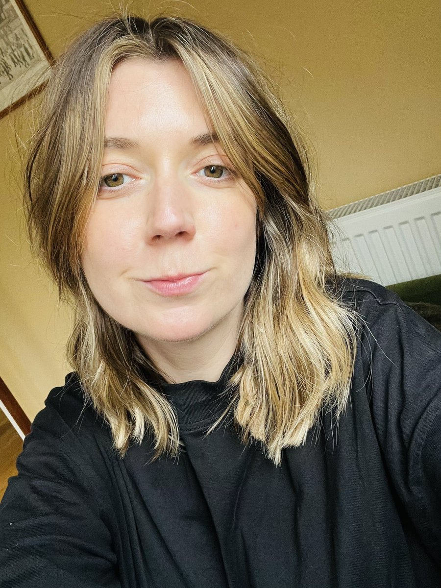 Heyyyyy I’m putting out another little song ‘starter’ idea this time next week called ‘Lost Control’ and it has a lil punk rocky girl energy - can’t wait to put it up ❤️ 🎸