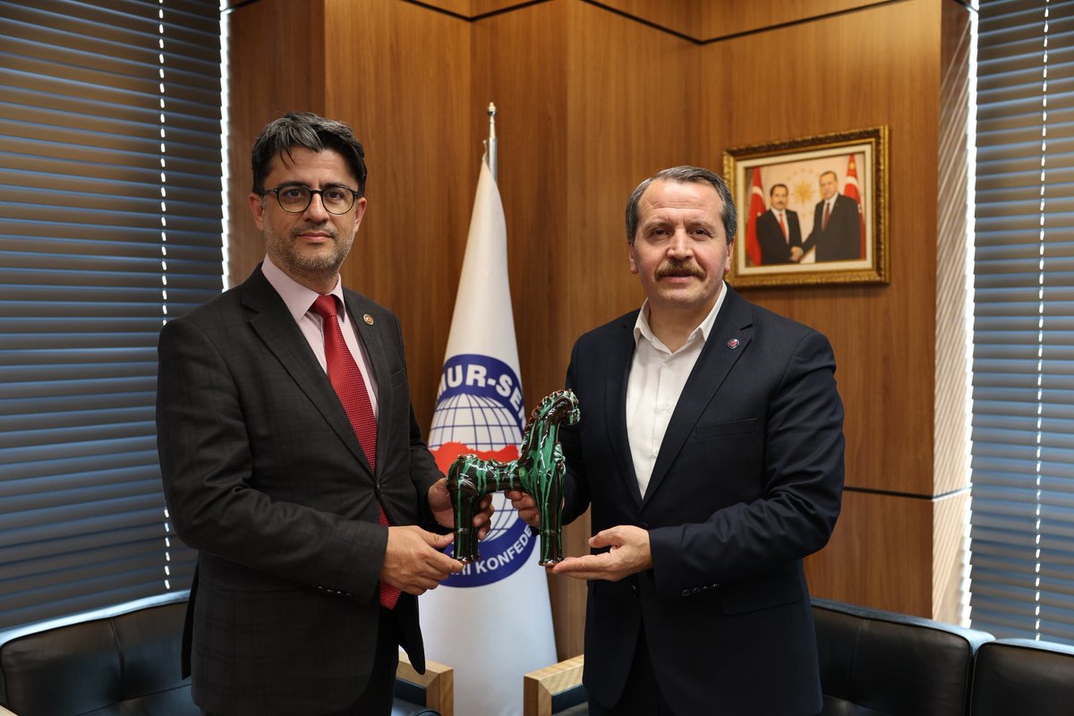 Çanakkale Onsekiz Mart Üniversitesi Rektörü Prof. Dr. Ramazan Cüneyt Erenoğlu, Genel Başkanımız Ali Yalçın'ı genel merkezimizde ziyaret etti. @onsekizmartuni