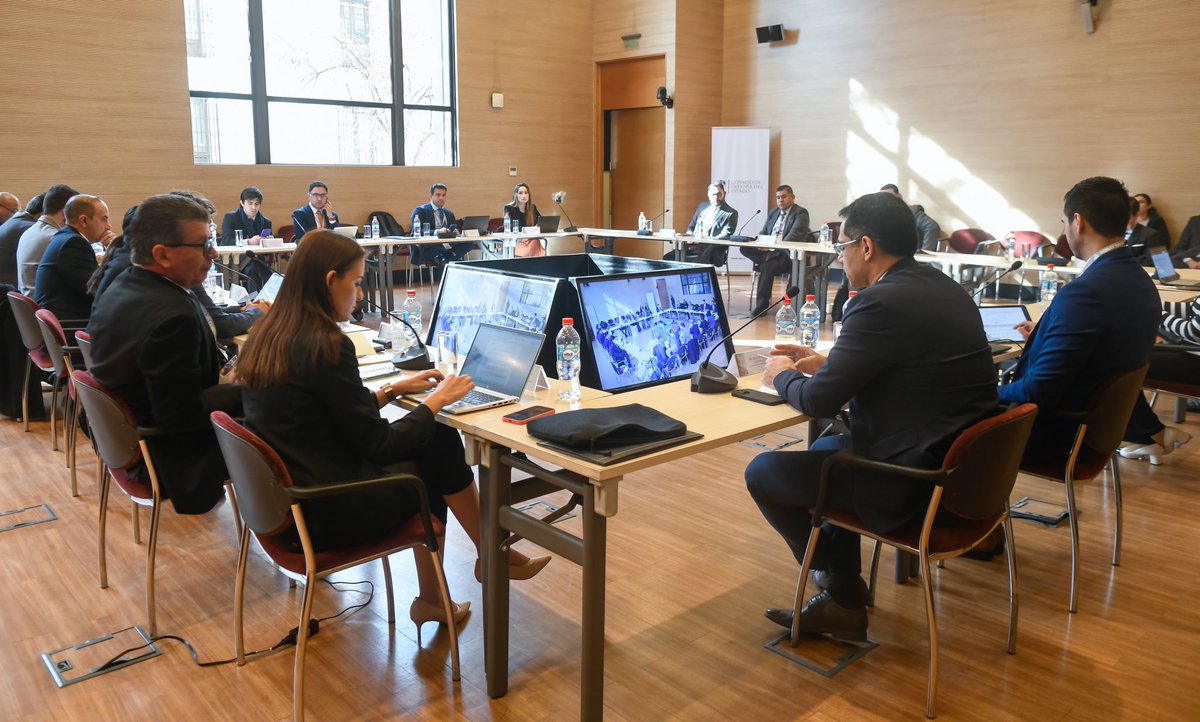 📍Presidida por el presidente Raúl Letelier y, con la participación de altos representantes de nueve países, hoy se llevó a cabo la IV Asamblea General Extraordinaria de la Asociación Latinoamericana de Abogacías y Procuradurías de Estado, @ALAP_Latinoamer, en Santiago de Chile.