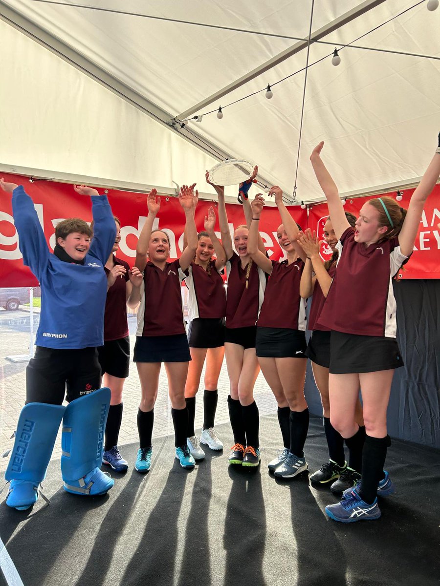 EnglandHockey's tweet photo. Girls’ T1 - Hinchley Wood
Girls’ T5 - Caroline Chisholm School
Girls’ T2 - Saffron Walden

Congratulations to everyone competing today! https://t.co/TNUarT0mjQ