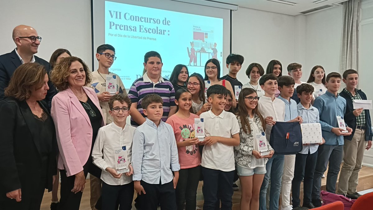 🏅Estos son los doce ganadores y ganadoras de la VII edición de nuestro Concurso de Prensa Escolar del proyecto @PrensaMiMochila, en el que colaboran @FundlaCaixa, @diputacionMLG y @caixabank . ¡Enhorabuena! ➕INFO👇bit.ly/4dkAI9I