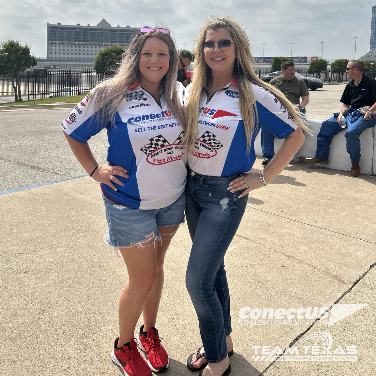 ConectUS Wireless is thankful for our partnership with the Team Texas Racing School, and Kim and Brandi have been a huge help for us through it all! These two give their heart to this partnership and we’re grateful to have them on our team! @TeamTXDrivin