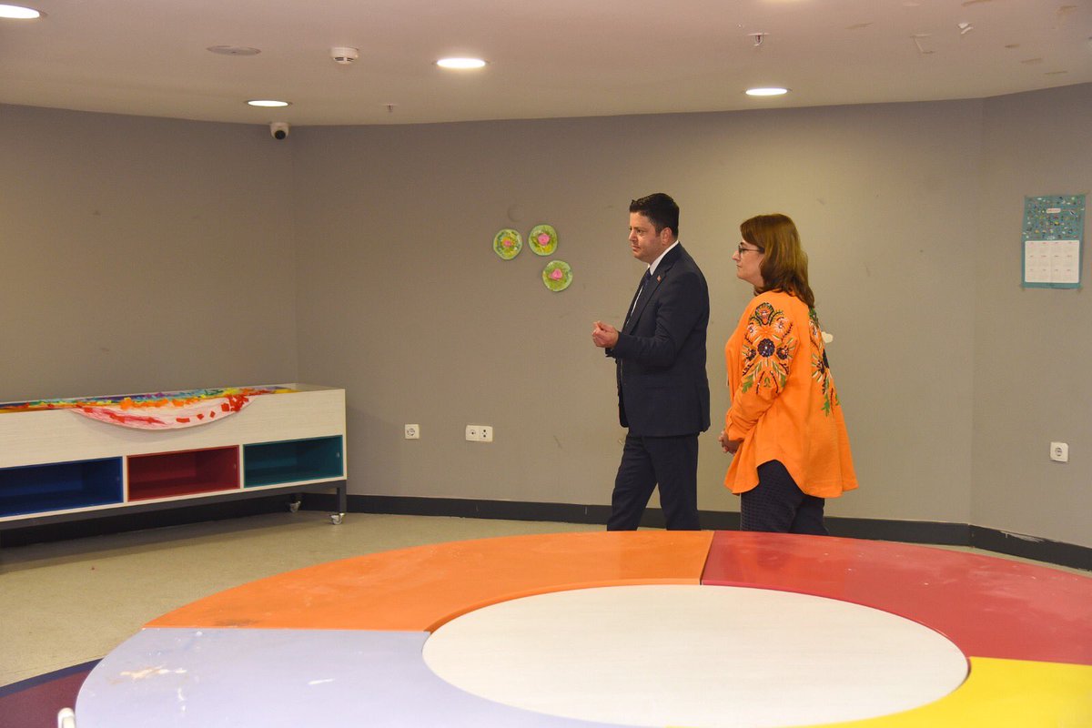 Türkiye’nin ilk çocuk kültür merkezi olan, Halis Kurtça Çocuk Kültür Merkezimizin genel durumunu inceledim. Tamamı çocuk kullanımına uygun tasarlanan merkezimizde çocuklarımızı eğlenceli ve eğitici etkinliklerle buluşturmaya devam edeceğiz.