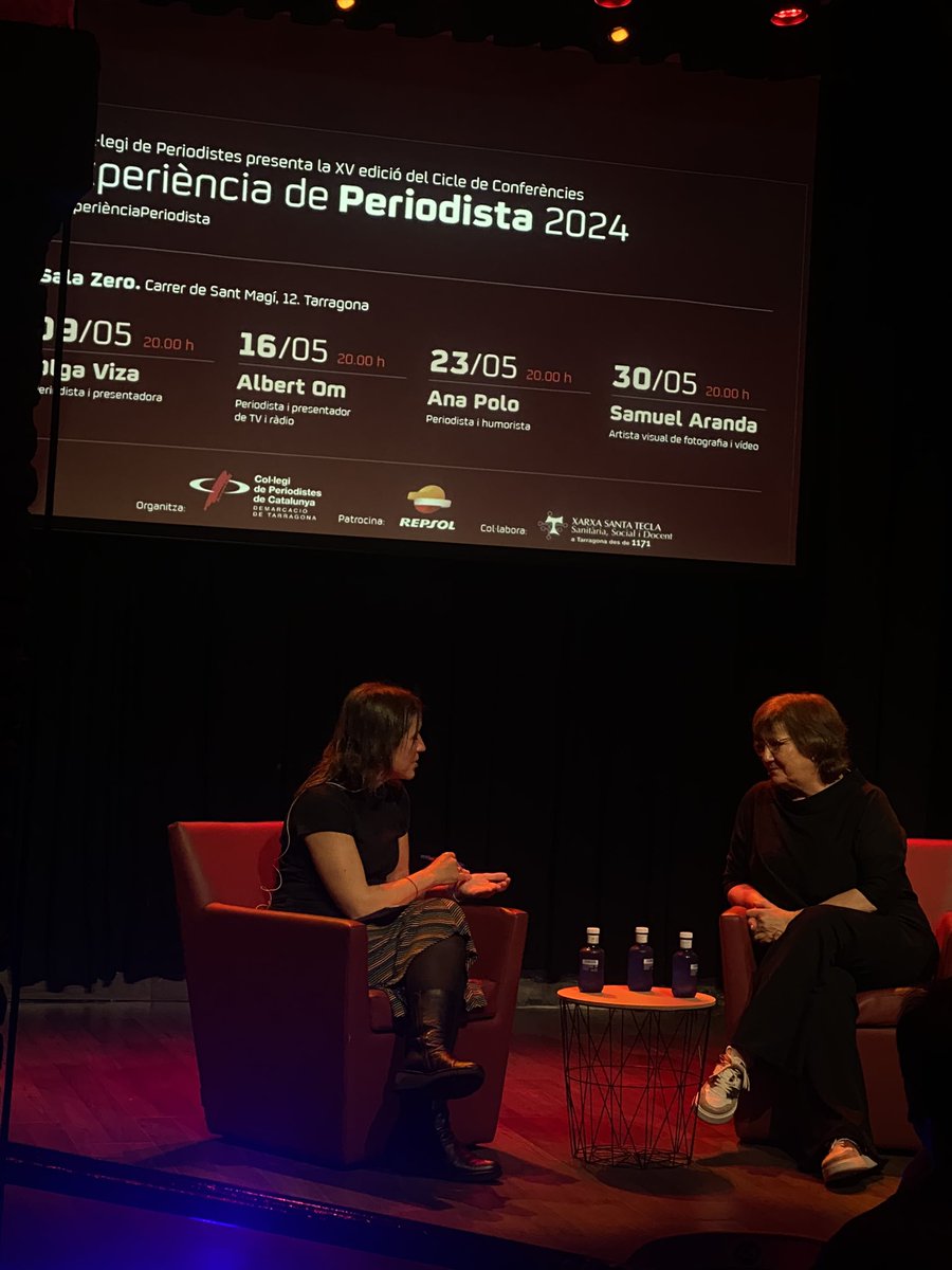 Tenim la sort de comptar amb la gran Olga Viza, referent per a moltes generacions de periodistes, en la inauguració de la quinzena edició del cicle Experiència de Periodista. Tots els dijous fins al 30 de maig a la @salazerotgn