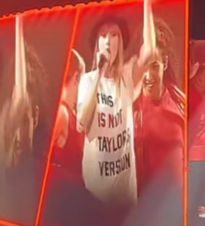 🚨| TAYLOR SWIFT STUNS IN NEW 'RED' 22 SHIRT FOR TONIGHT'S SHOW OF 'THE ERAS TOUR' IN PARIS, FRANCE! #ParisTSTheErasTour

'THIS IS NOT TAYLOR'S VERSION'