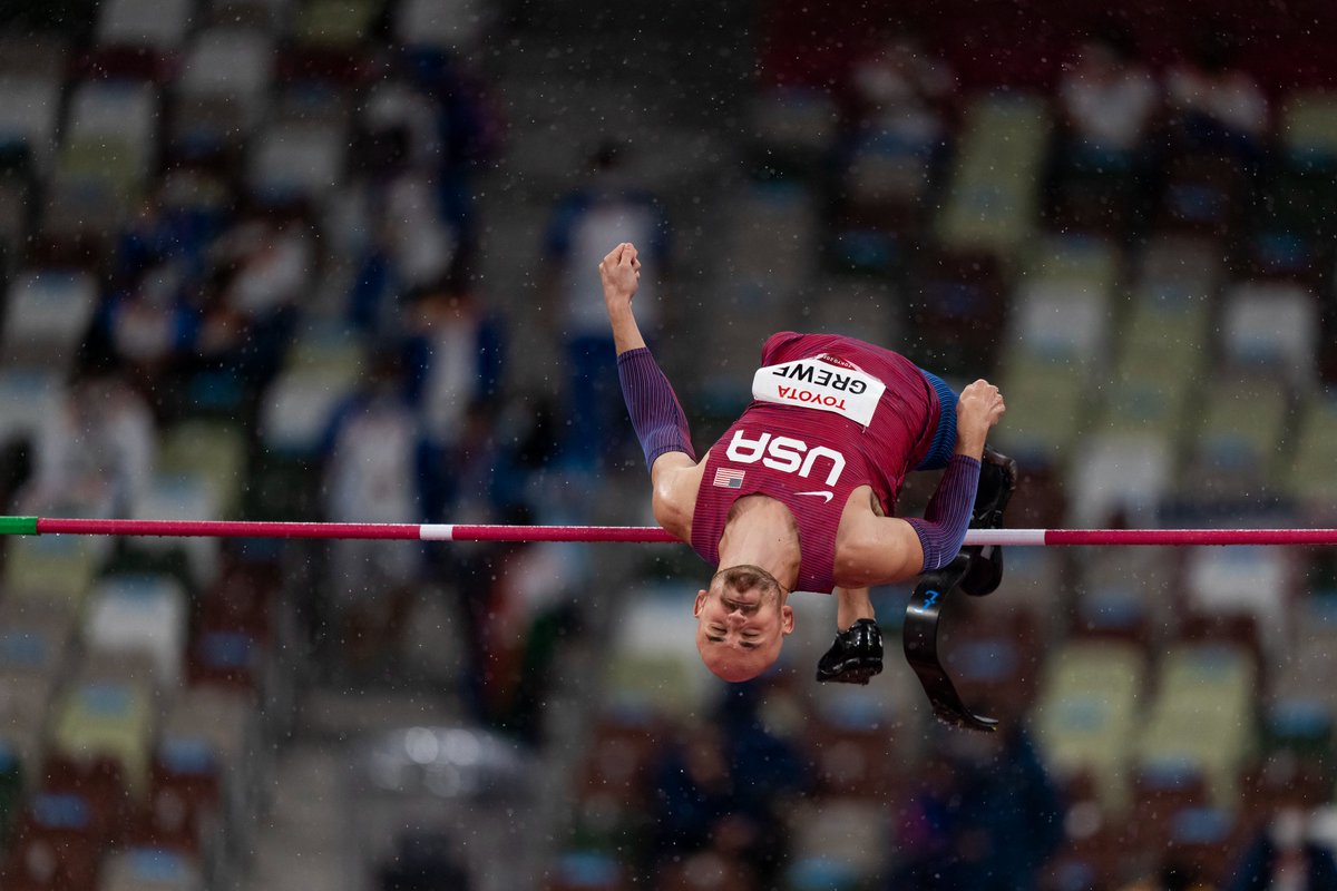 Balancing act ⚖️

Paralympic champion <a href="/samgrewe/">Sam Grewe</a> is prepping for world championships while also working to become a doctor with a goal of working with people with disabilities.

📰: go.teamusa.org/4bg1zCn