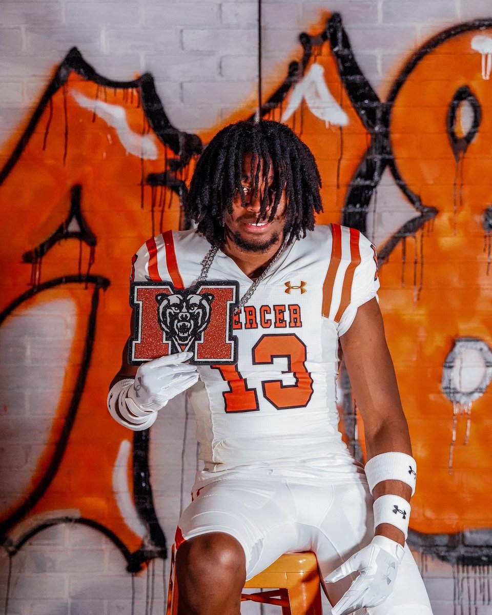 kelin parsons (@parsonskelin) on Twitter photo Guess I'm a bear again after all!!!😈 I appreciate the warm welcome from
<a href="/AnthonySoto_MU/">Anthony Soto</a>
<a href="/CoachFigaro_MU/">Devin Figaro</a>
<a href="/coach_mjacobs/">Mike Jacobs</a>
<a href="/_CoachVega/">Chris Vega</a> <a href="/CoachBrown24/">Jahmal Brown</a>
One Last Ride!!! Guess I'm a bear again after all!!!😈 I appreciate the warm welcome from
<a href="/AnthonySoto_MU/">Anthony Soto</a>
<a href="/CoachFigaro_MU/">Devin Figaro</a>
<a href="/coach_mjacobs/">Mike Jacobs</a>
<a href="/_CoachVega/">Chris Vega</a> <a href="/CoachBrown24/">Jahmal Brown</a>
One Last Ride!!!