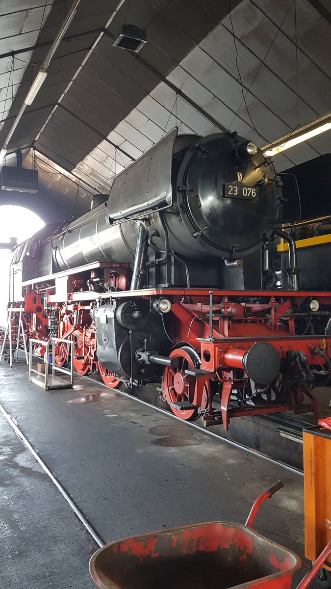 #NationaleStoomtreinDag 
<a href="/VSMstoomtrein/">Veluwsche Stoomtrein</a>