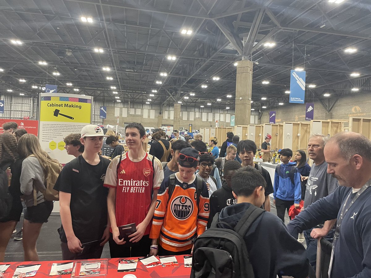 carstarcanada's tweet photo. Day 2 at Skills Alberta, and we've struck gold! 🏆 Congratulations to our Golden Ticket Winner for our Edmonton Oilers swag giveaway! Ready to dive into the world of auto body repair? Stop by our booth and discover the exciting career paths waiting just for you! 
#CARSTARCareers https://t.co/F9QwyVYx0a