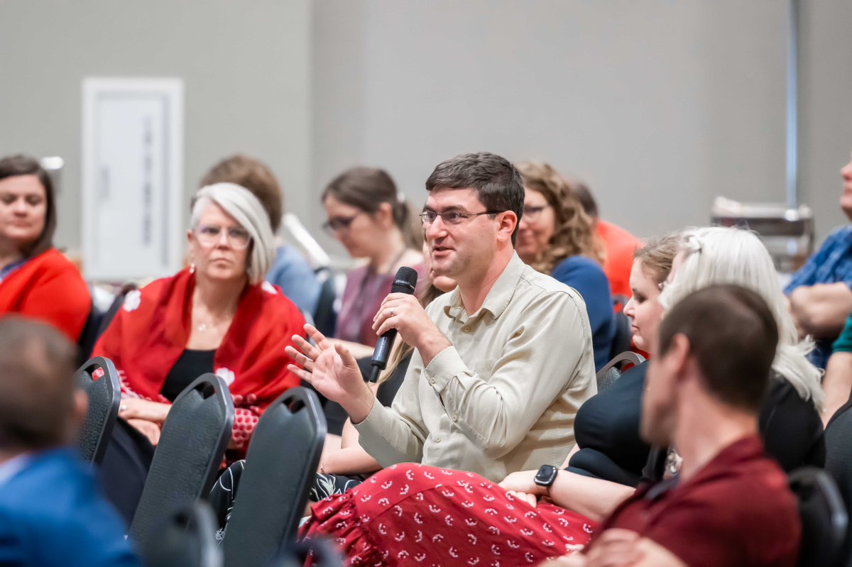 Some photos from Mount Mercy's visit to our campus yesterday. We're excited about what the future holds for our two institutions. 🐎💙 🐝 Have questions about the joint agreement? bit.ly/4buiqkN