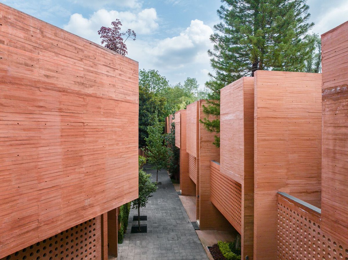 w_emerg's tweet photo. Project name: Real de los Reyes Residential Complex
Architects: Miguel de la Torre Arquitectos | Year: 2022 | Photographs: Rafael Gamo
Localisation: Mexico
#RealDeLosReyes #CoyoacánArchitecture #MexicanHeritage #ModernLivingSpaces #TraditionalCharacter #SustainableDesign https://t.co/8FYdZkwpv0