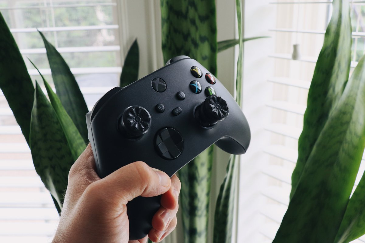 Black Galaxy = 🔥 Get a pair for yourself ⤵️ kontrolfreek.pro/4g0EiI