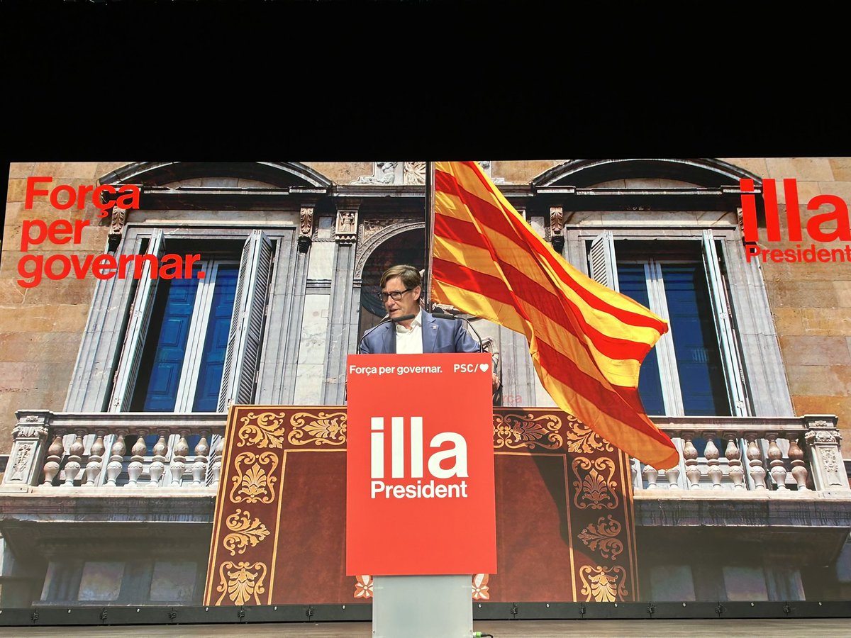 .@salvadorilla a Vilanova i la Geltrú: “Catalunya es juga molt el #12M, per això també ens adrecem a aquelles persones que no han votat mai socialista i que, com nosaltres, volen credibilitat, estabilitat i viabilitat”. #ForçaPerGovernar #IllaPresident #VotaPSC