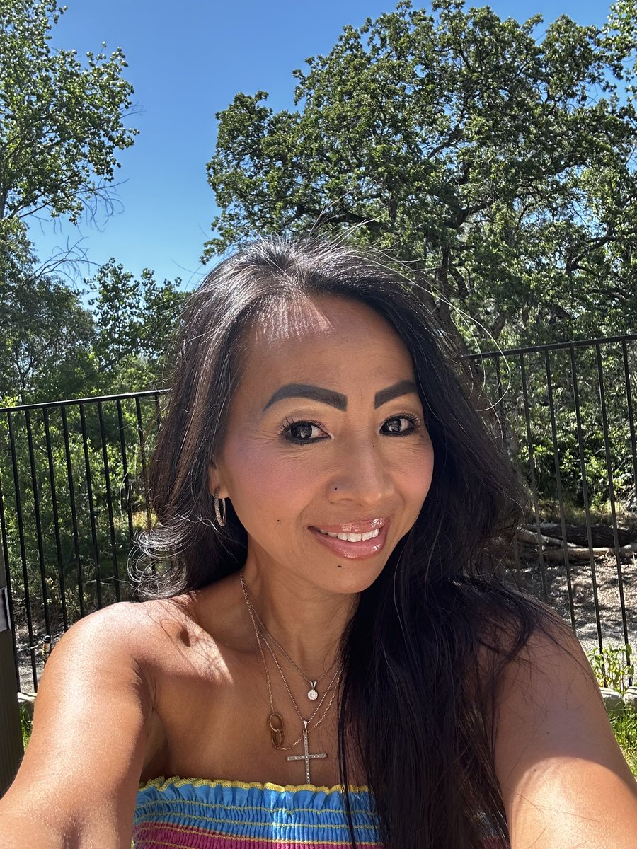 I’m Thể Thể, 53 years old in California and I will be voting for Donald J Trump for the third time! Trump has proven that he is willing to sacrifice EVERYTHING, including himself because he loves America and he is my ONLY Choice this November🙏🏼❤️🇺🇸