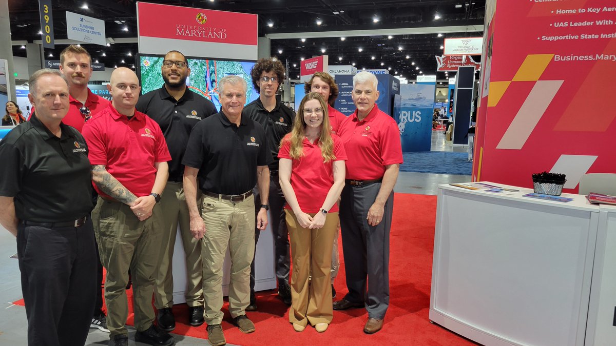 MatrixUmd's tweet photo. The #MATRIXLab and @UMD_UROC represented the @UofMaryland and @ClarkSchool at the @AUVSI @XPONENTIALshow . A great opportunity to learn about trends in the autonomous and uncrewed systems industry, share perspectives, and make connections! https://t.co/igcQmeETTT https://t.co/xwXpoFRhKK